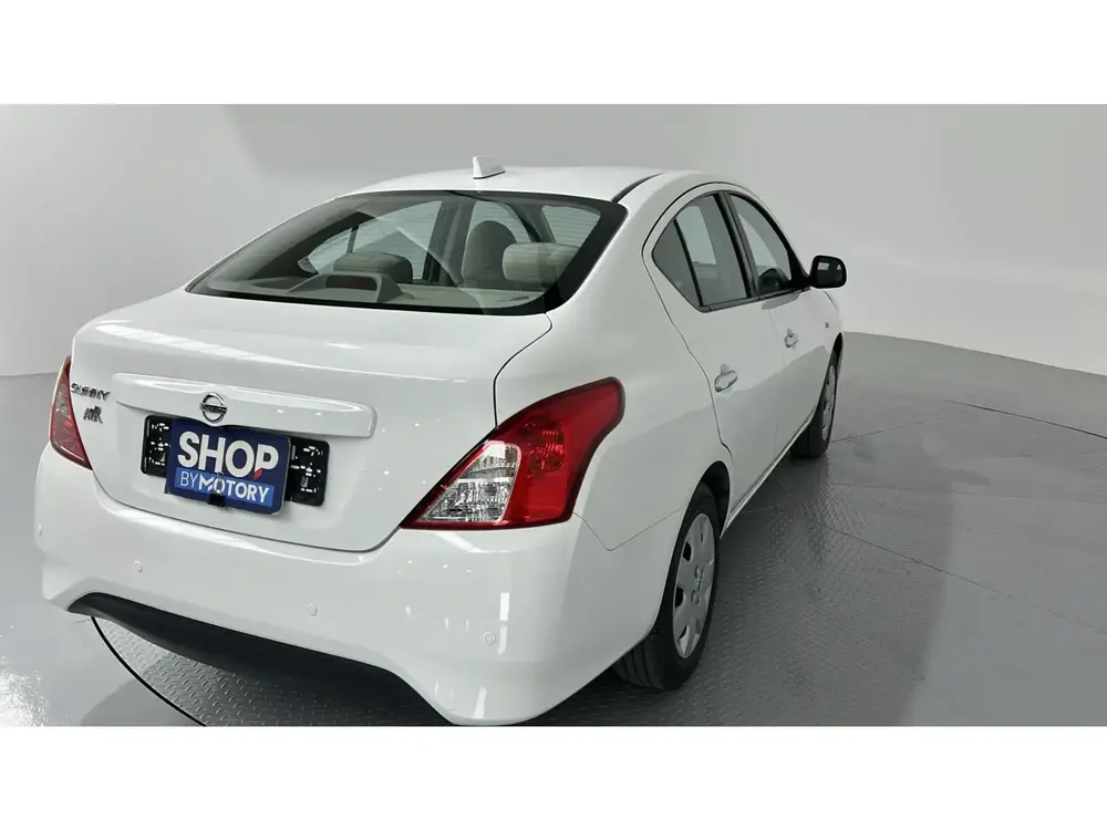 Nissan Sunny STD 2024
