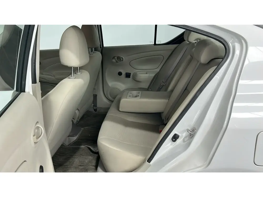 Nissan Sunny STD 2024