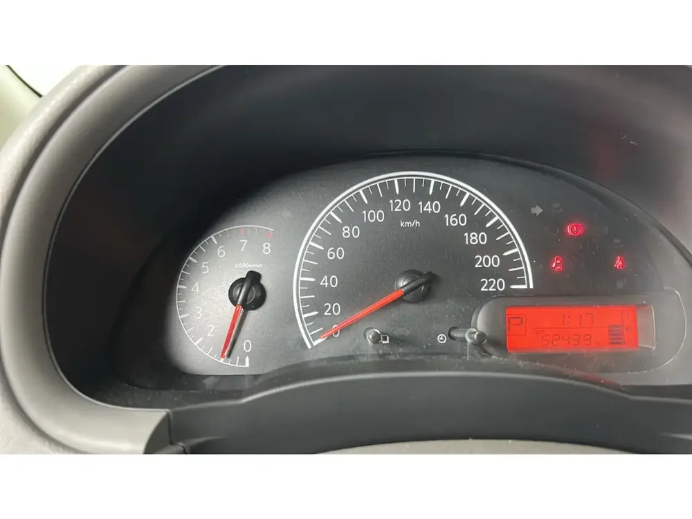 Nissan Sunny STD 2024