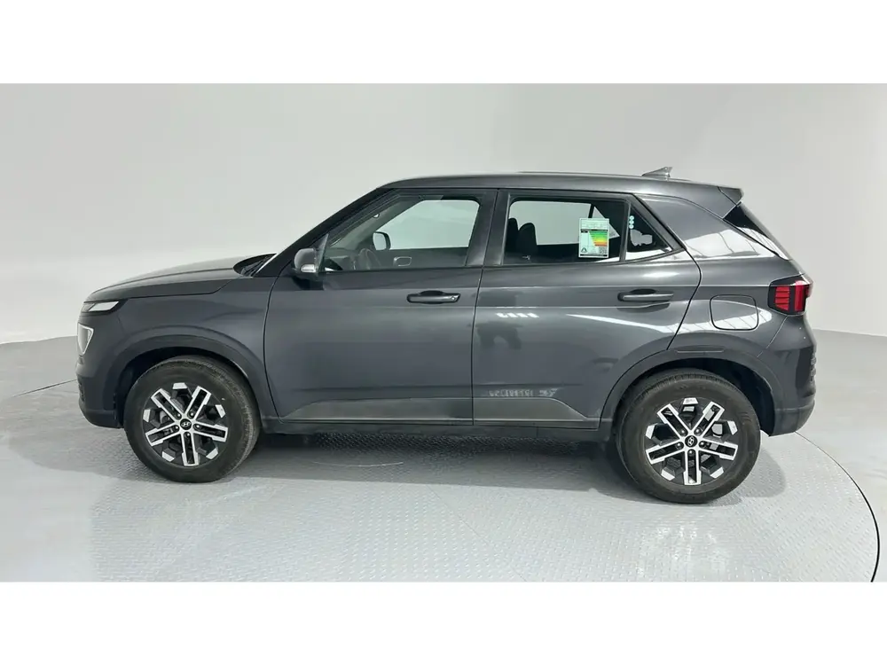 Hyundai Venue Smart 2024