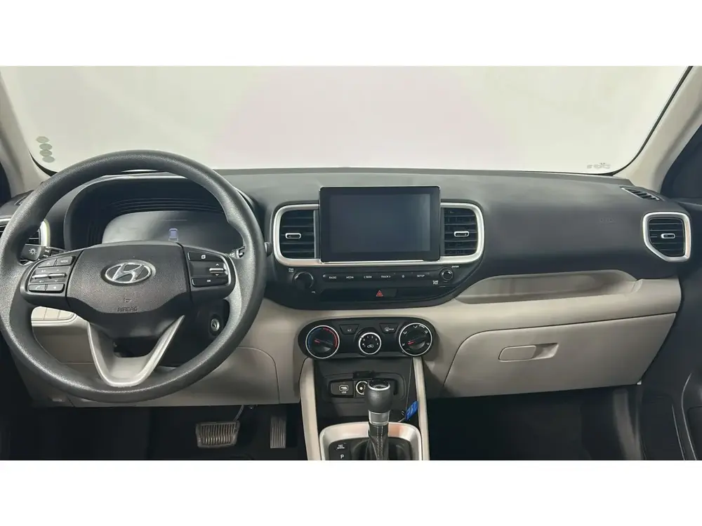 Hyundai Venue Smart 2024