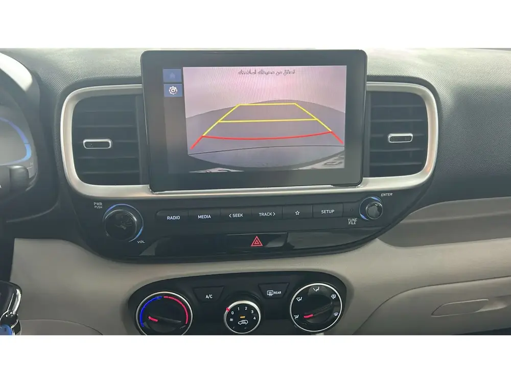 Hyundai Venue Smart 2024