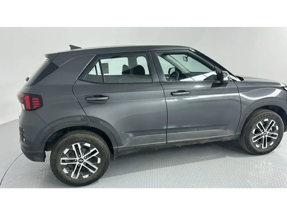 Hyundai Venue Smart 2024