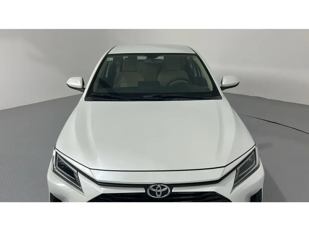 Toyota Yaris Y 2023