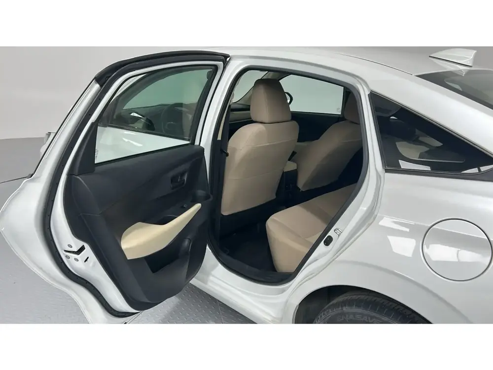Toyota Yaris Y 2023