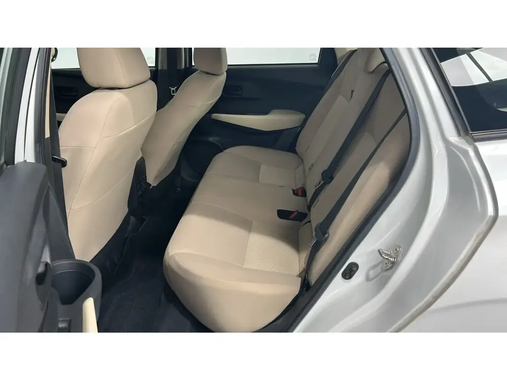 Toyota Yaris Y 2023