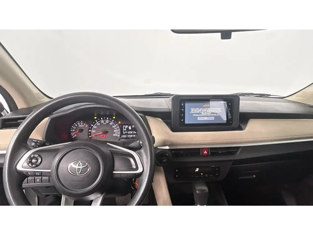 Toyota Yaris Y 2023