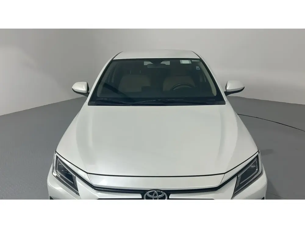 Toyota Yaris Y 2023