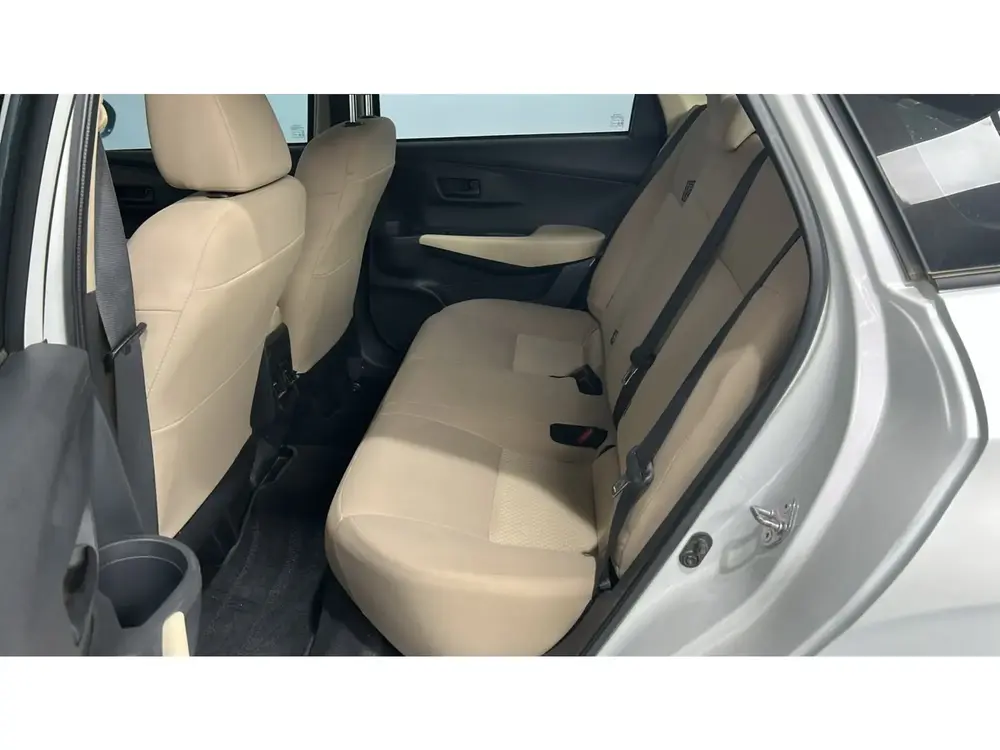 Toyota Yaris Y 2023
