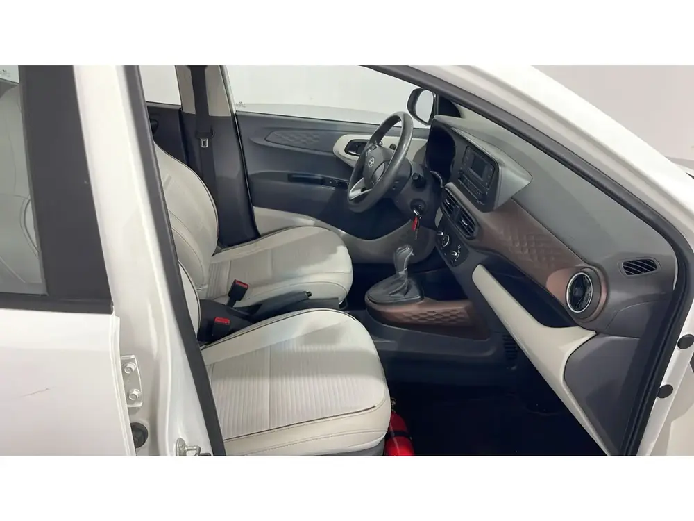 Hyundai GRAND i10 FLT 2024