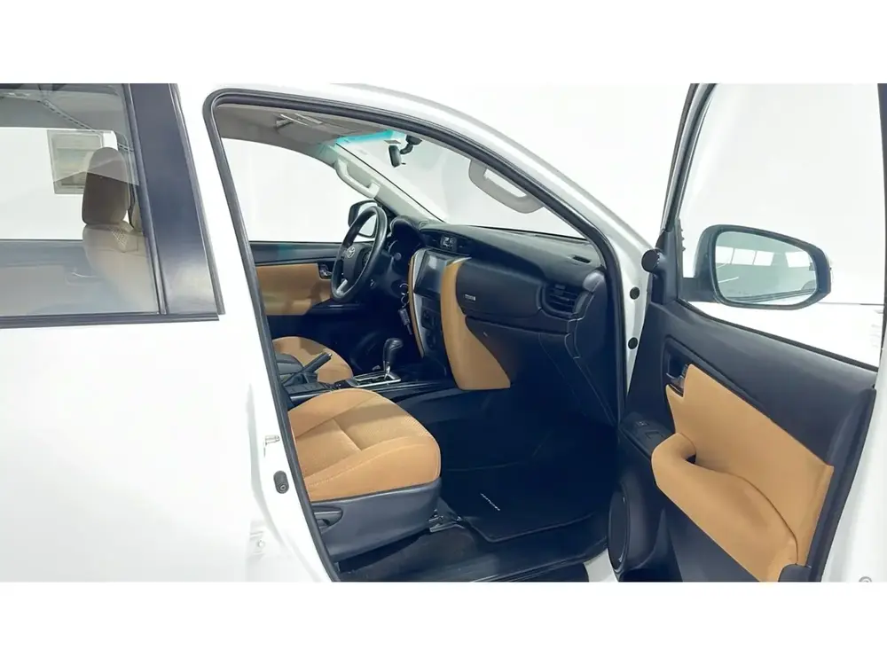Toyota Fortuner GX2 4x4 2024