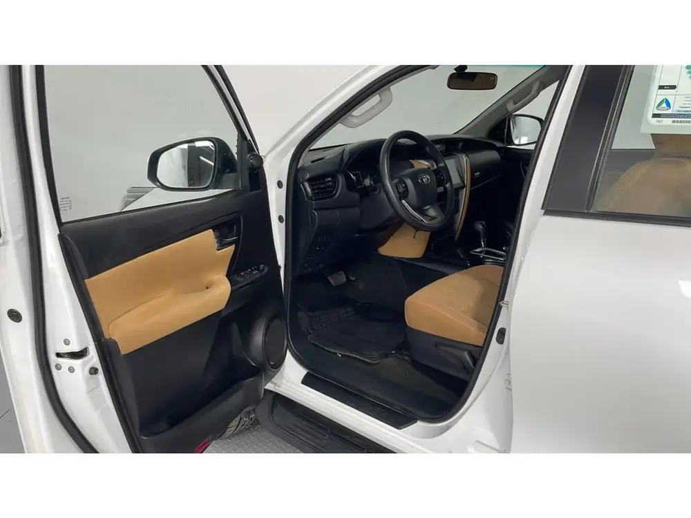 Toyota Fortuner GX2 4x4 2024
