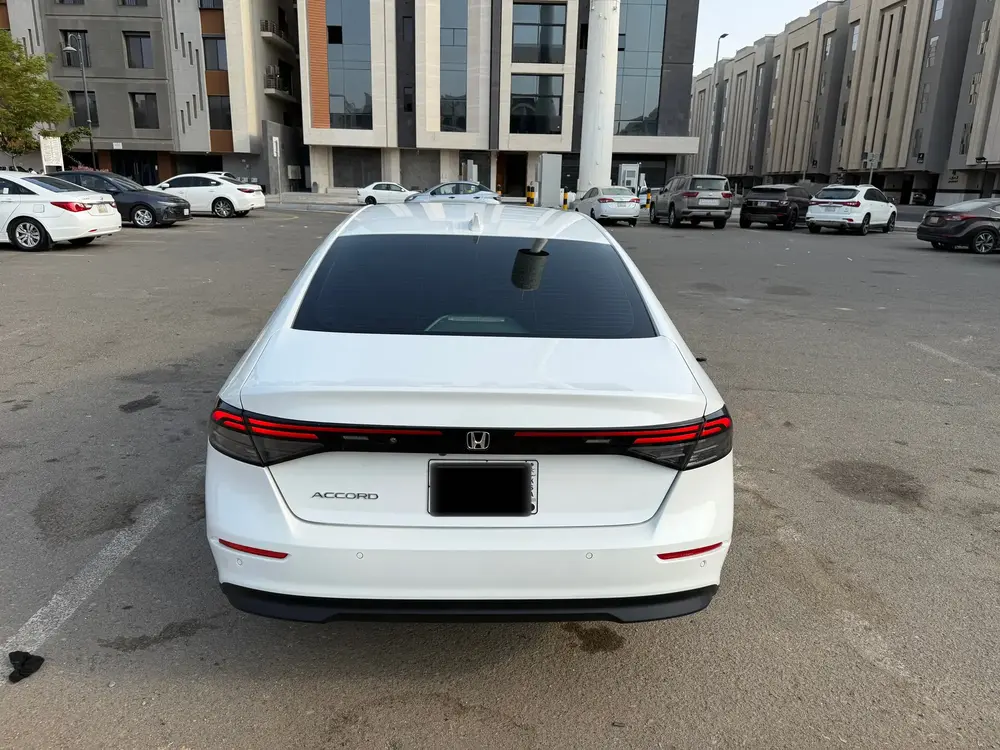 هوندا اكورد 2024 للتنازل 