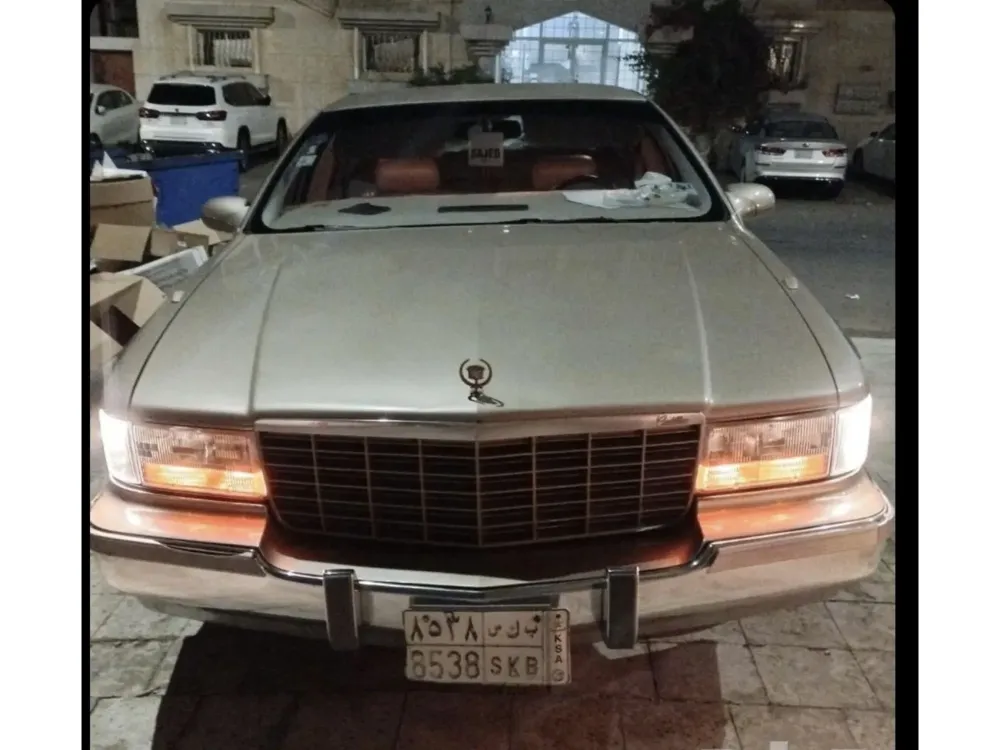 Cadillac Fleetwood 1996