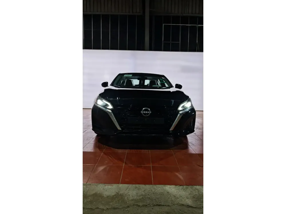 نيسان التيما 2026 SV+