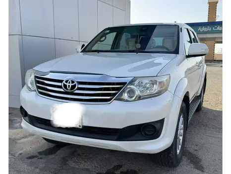 Toyota Fortuner 2015