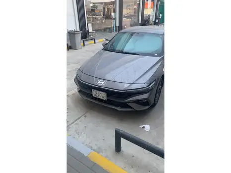 Hyundai Elantra 2024
