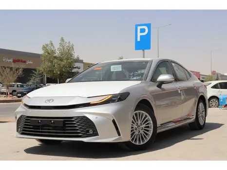 Toyota Camry 2026