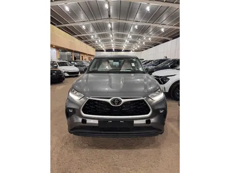 Toyota Highlander 2026