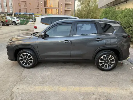 Suzuki Grand Vitara 2025