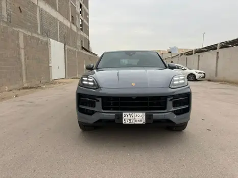 Porsche Cayenne Coupe 2024 Facelift High Spec.