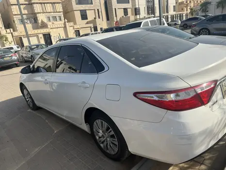 Toyota Camry 2016