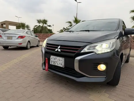 Mitsubishi SPACESTAR 2024