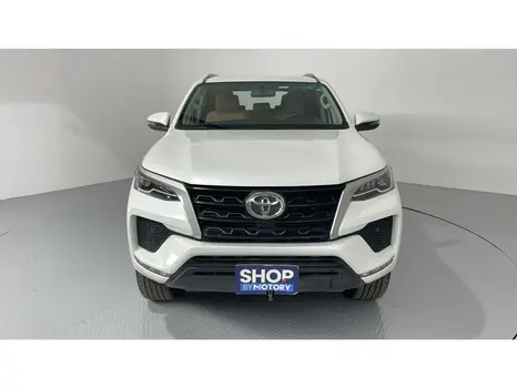 Toyota Fortuner GX2 4x4 2024
