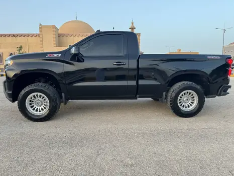 Chevrolet Silverado 2021