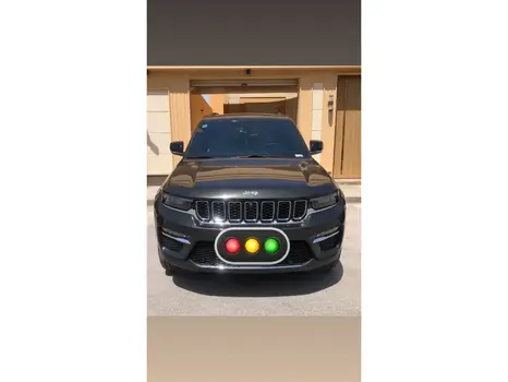 Jeep Grand Cherokee 2023