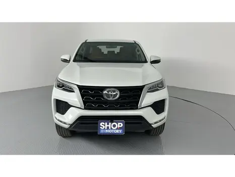Toyota Fortuner GX 2023
