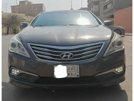 هيونداي أزيرا 2015