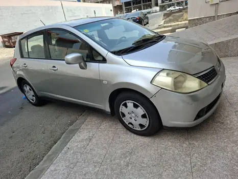 نيسان تيدا 2008