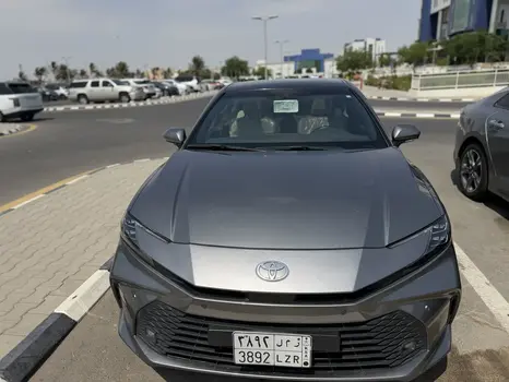 تويوتا كامري 2025