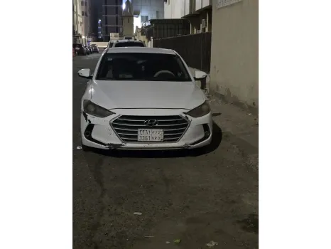 Hyundai Elantra 2018