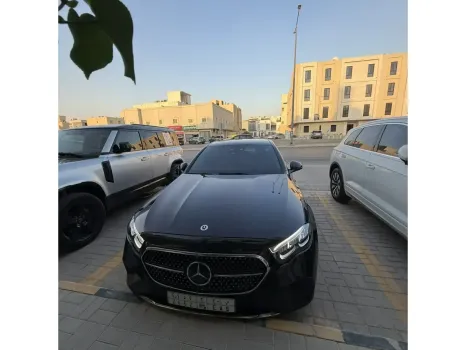 Mercedes E 2025