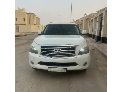 انفينيتي QX80 2014