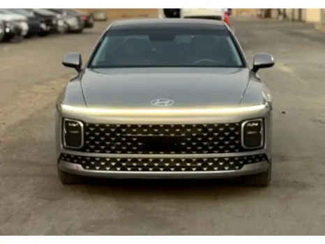 هيونداي أزيرا 2024