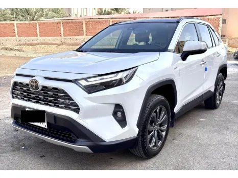 Toyota RAV4 2025 Hybrid full option
