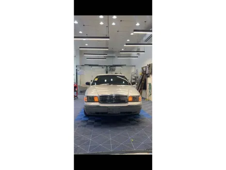 فورد كراون فيكتوريا 2007