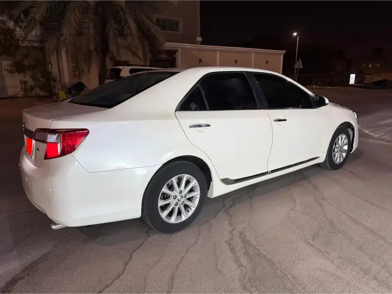 Toyota Camry 2014 20