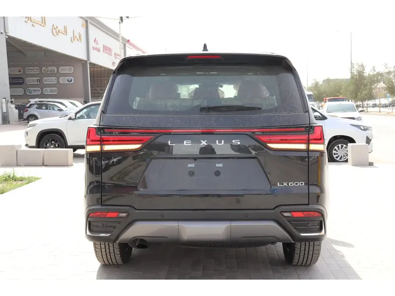 لكزس LX 2026 LX600BB سعودي فل كامل افضل الاسعار 9