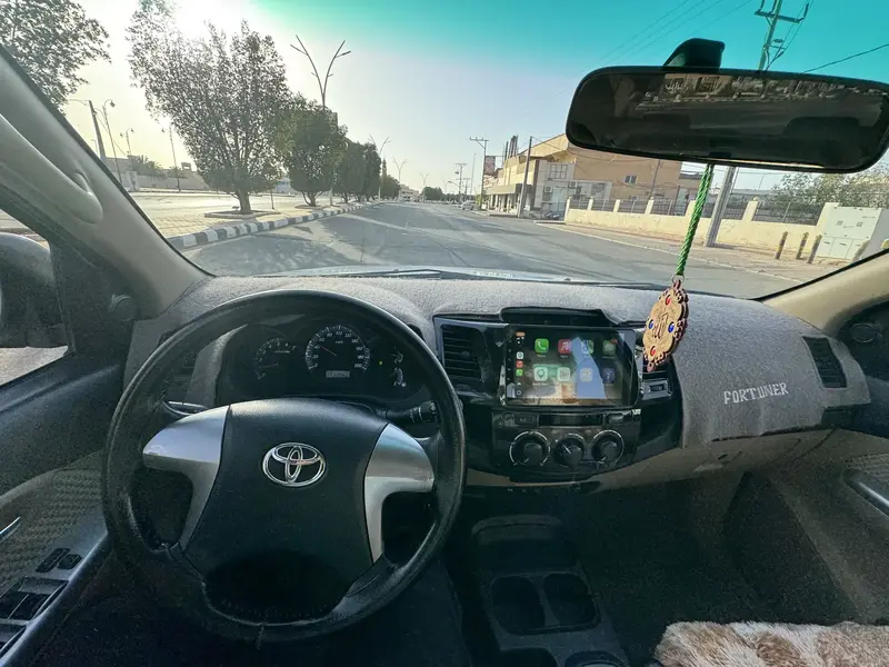 Toyota Fortuner 2015 9
