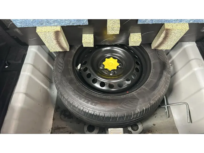 Toyota Yaris 2024 11