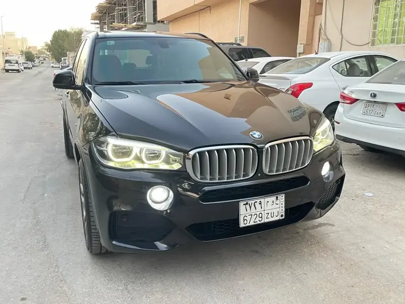 بي إم دبليو X5 2016 4