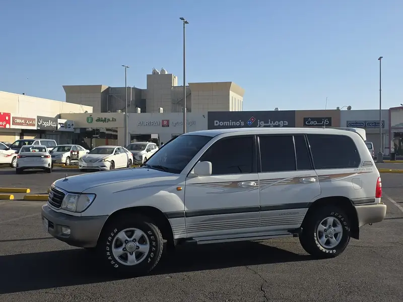 لاند كروزر جي اكس  2002 5