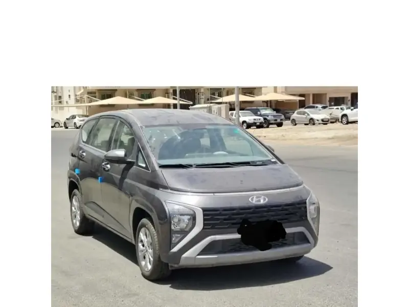 Hyundai Stargazer 2025 1