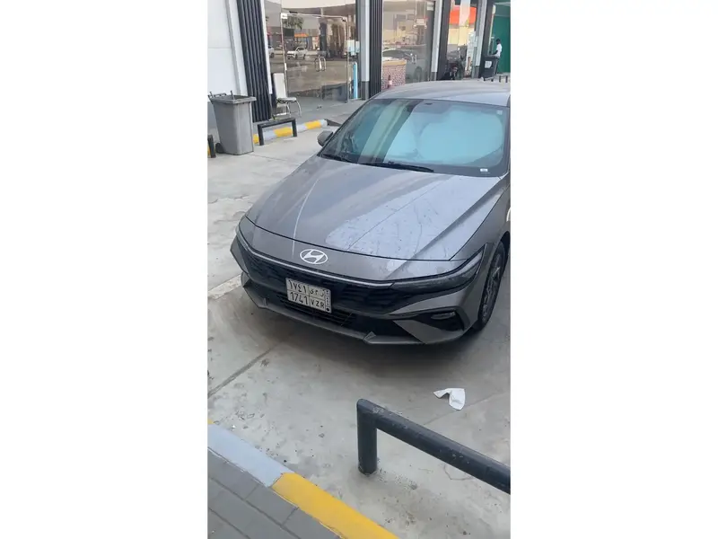 Hyundai Elantra 2024 1