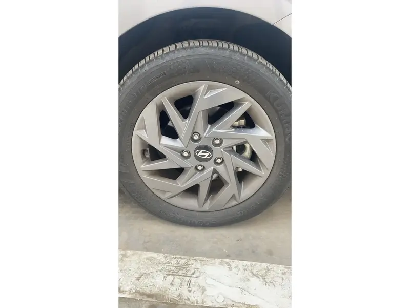 Hyundai Elantra 2024 9