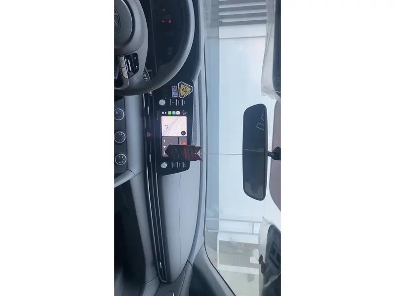 Hyundai Elantra 2024 2
